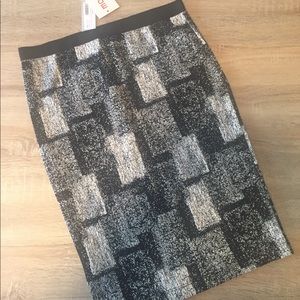 Grey black and white pencil skirt by Moon